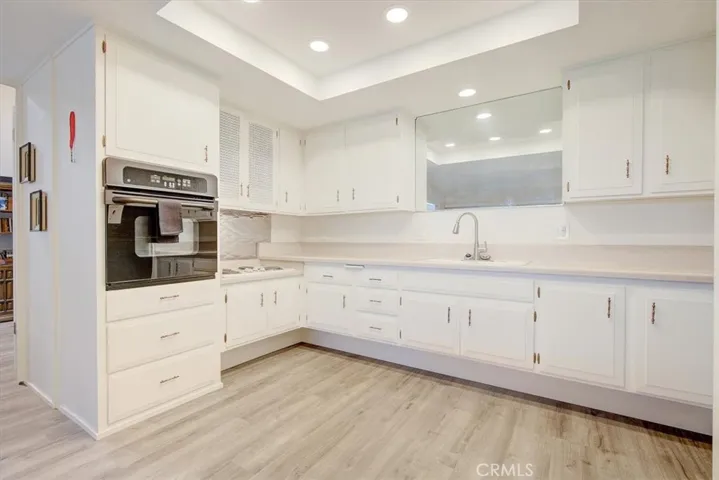13550 Medinac Ln Unit M5 103H, Seal Beach, California 90740