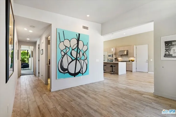 3080 Goldenrod Lane, Palm Springs, California 92264