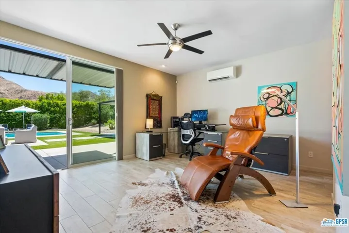 3080 Goldenrod Lane, Palm Springs, California 92264