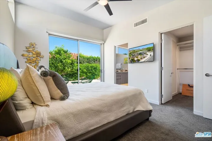 3080 Goldenrod Lane, Palm Springs, California 92264