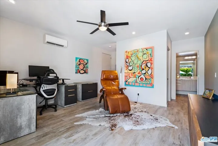 3080 Goldenrod Lane, Palm Springs, California 92264
