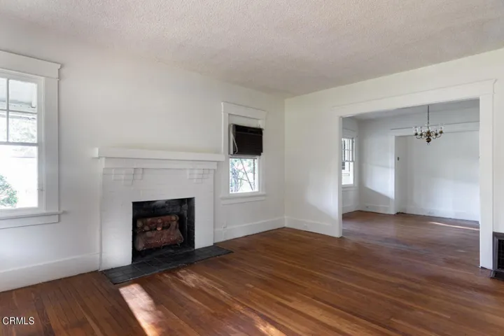 1930 E Orange Grove Blvd - Pierre Galant