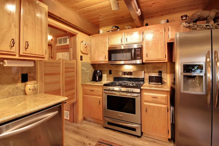 kitchen-2_52865296692_o