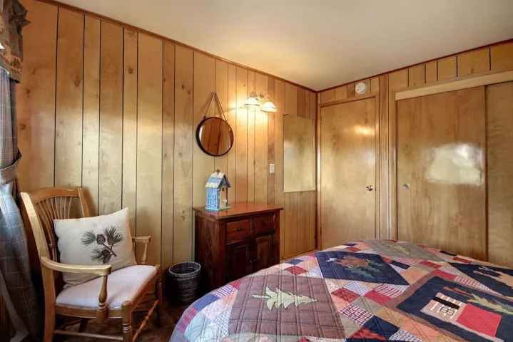 bedroom-b-3_52865296797_o