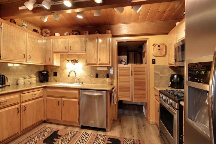 kitchen-5_52865875596_o
