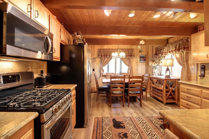 kitchen-4_52866041699_o
