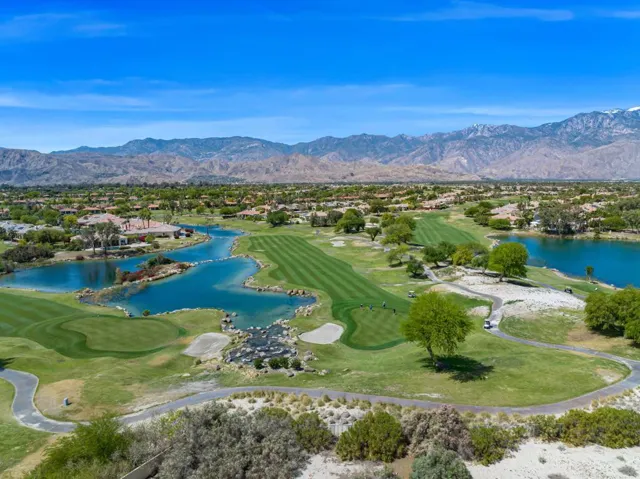 3-web-or-mls-CC_Encantada_0523_003