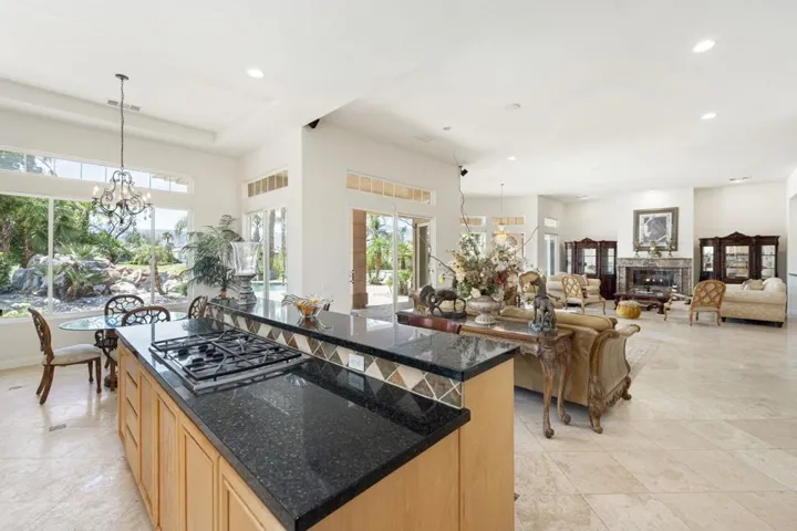 59-web-or-mls-CC_Encantada_0523_059