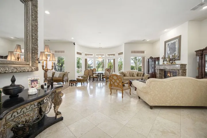 17-web-or-mls-CC_Encantada_0523_017