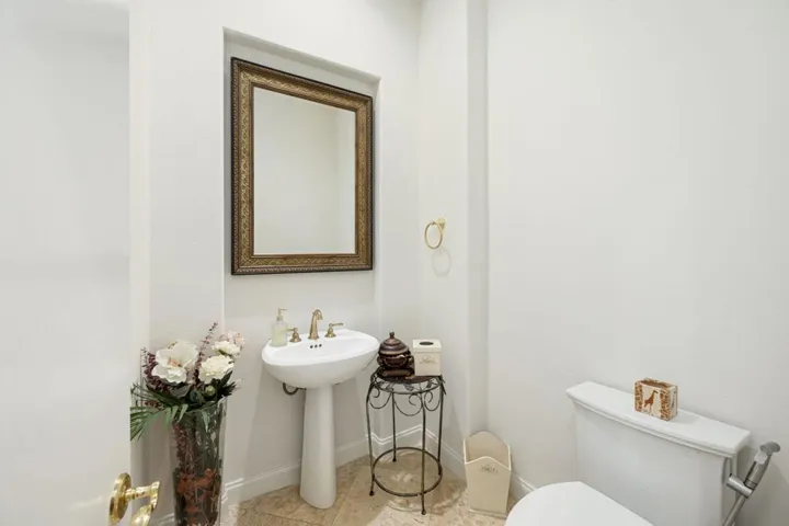 71-web-or-mls-CC_Encantada_0523_071