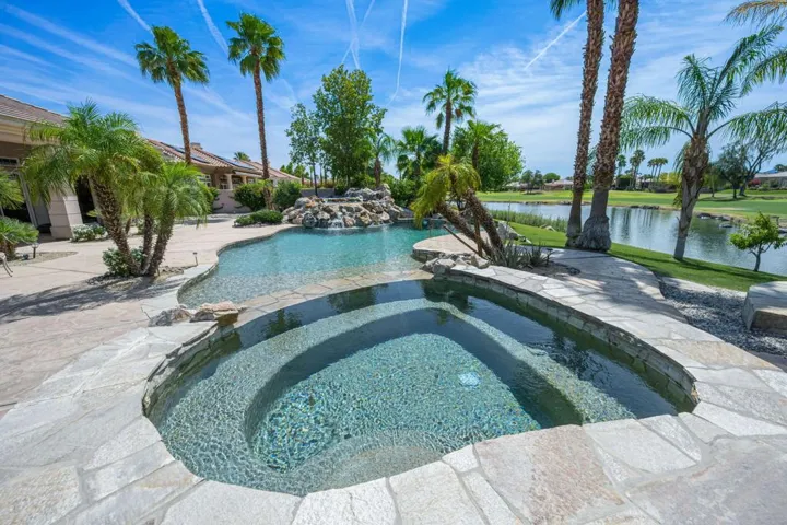 31-web-or-mls-CC_Encantada_0523_031