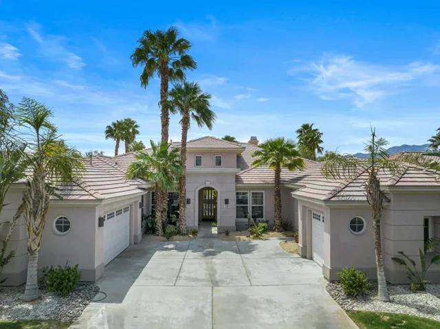 8-web-or-mls-CC_Encantada_0523_008