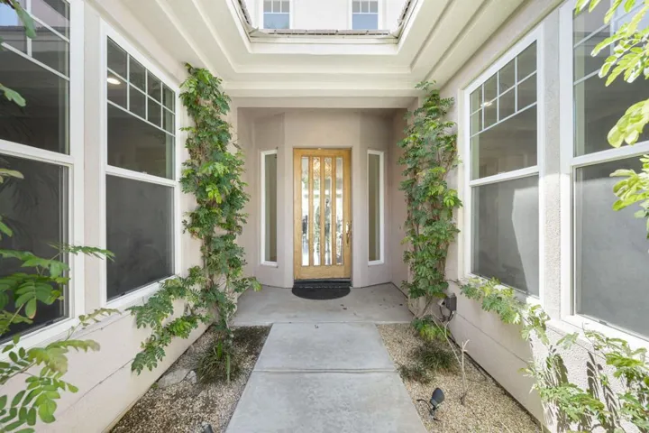 15-web-or-mls-CC_Encantada_0523_015