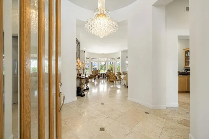 16-web-or-mls-CC_Encantada_0523_016