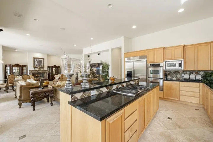 57-web-or-mls-CC_Encantada_0523_057