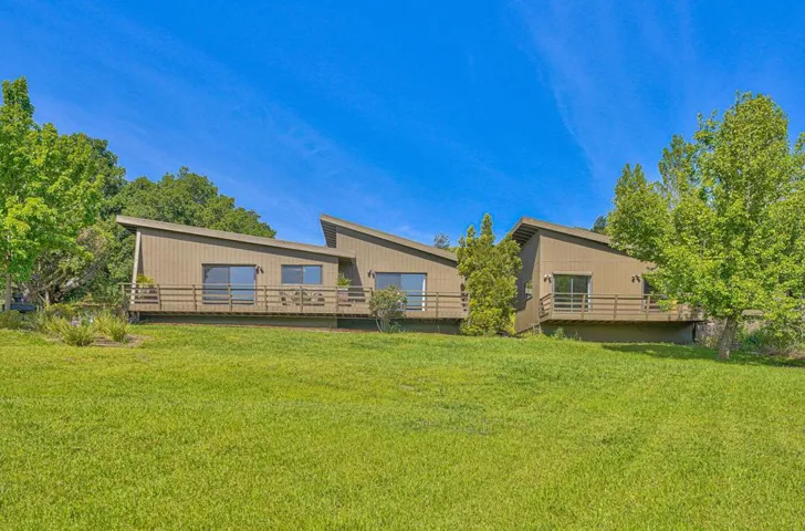 590 Payne Road, San Juan Bautista, California 95045