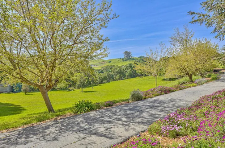 590 Payne Road, San Juan Bautista, California 95045