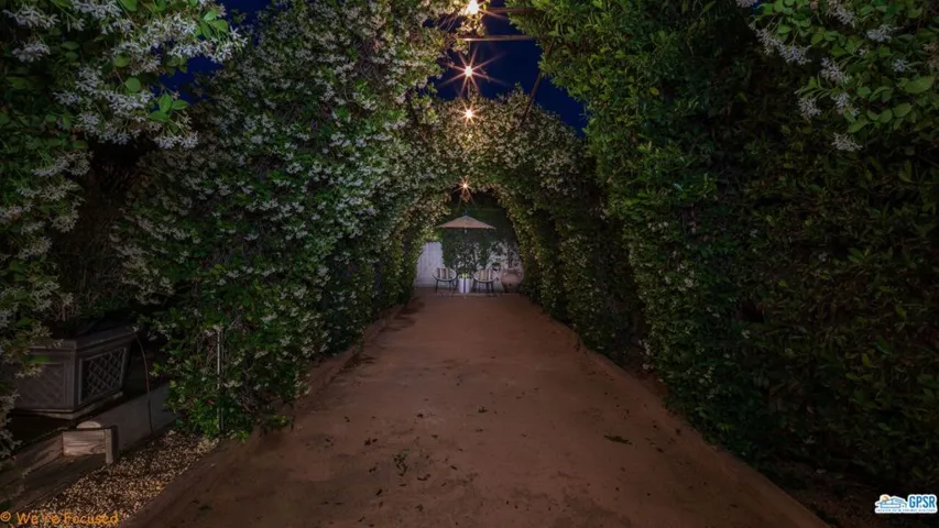 3002 E Sonora Road, Palm Springs, California 92264