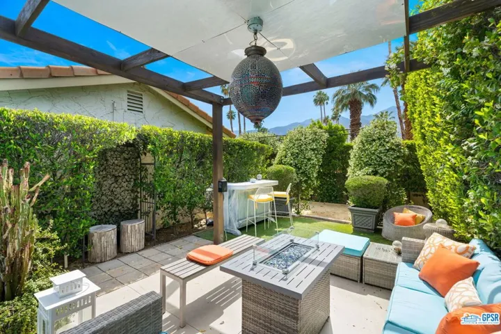 3002 E Sonora Road, Palm Springs, California 92264