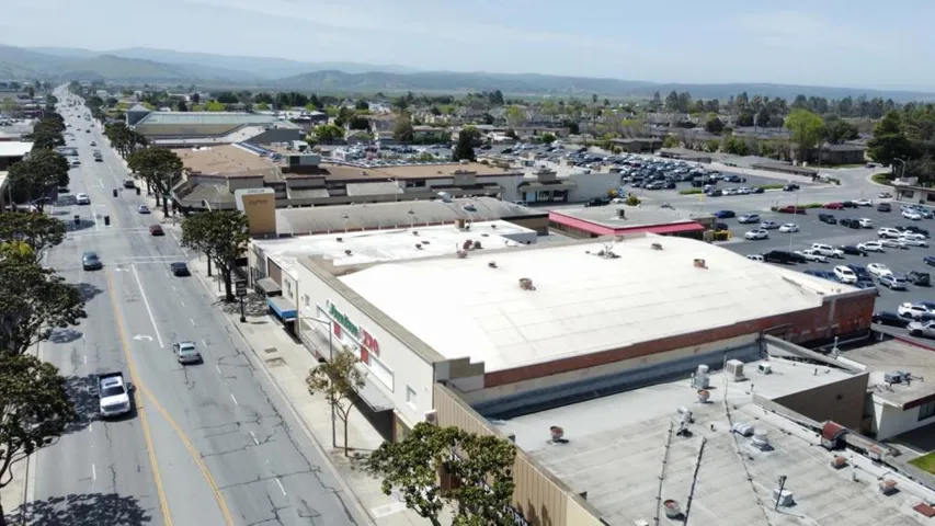 930 S Main Street, Salinas, California 93901