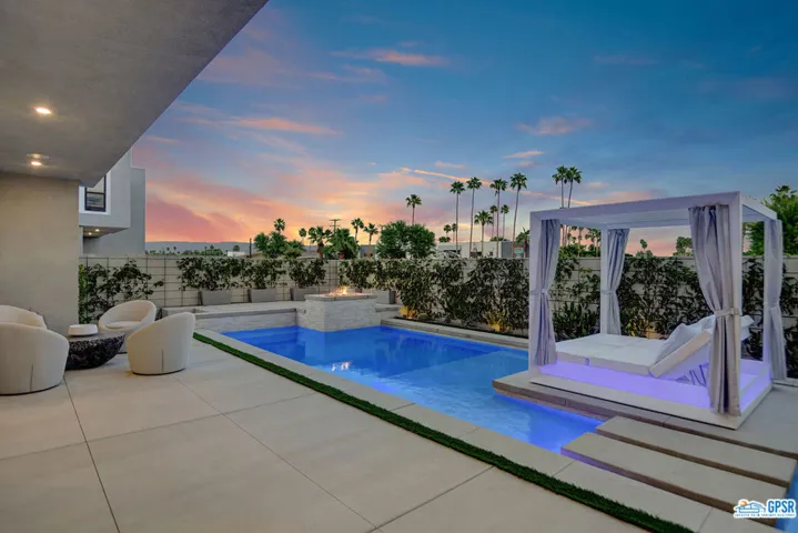 954 Bel Air Drive, Palm Springs, California 92264