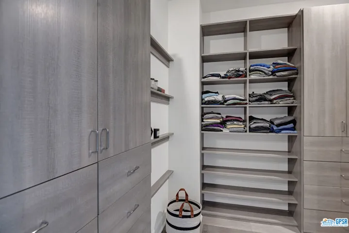 954 Bel Air Drive, Palm Springs, California 92264