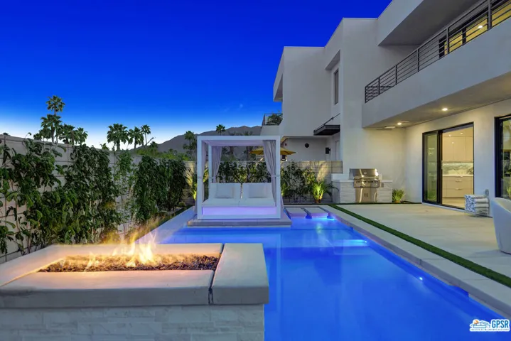 954 Bel Air Drive, Palm Springs, California 92264
