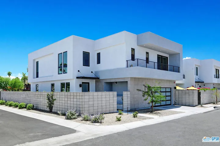 954 Bel Air Drive, Palm Springs, California 92264