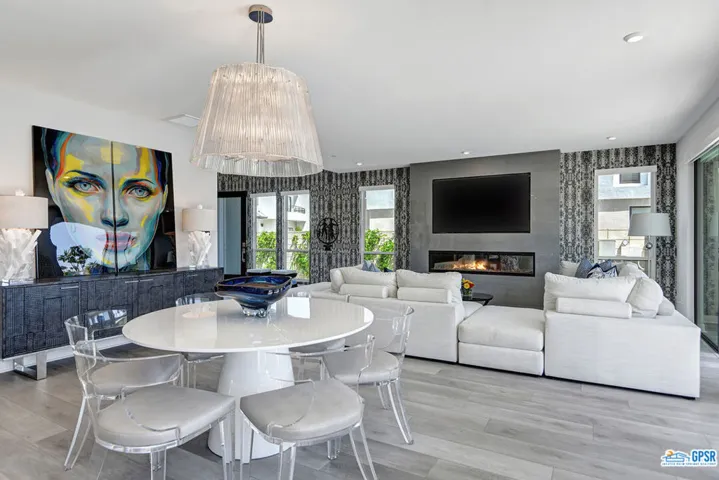 954 Bel Air Drive, Palm Springs, California 92264