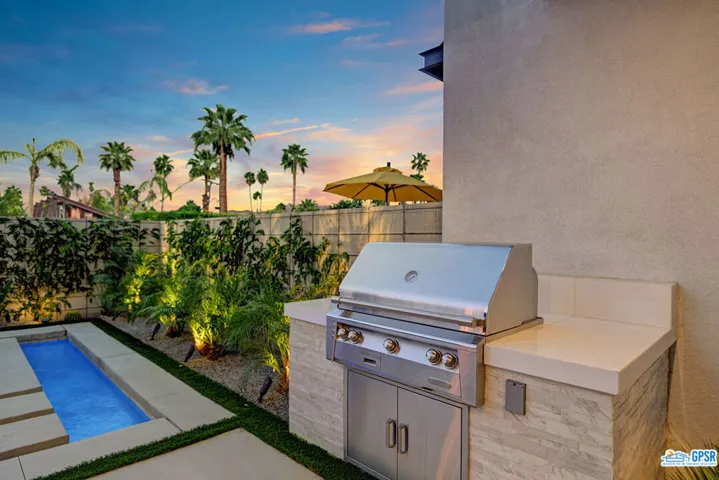 954 Bel Air Drive, Palm Springs, California 92264