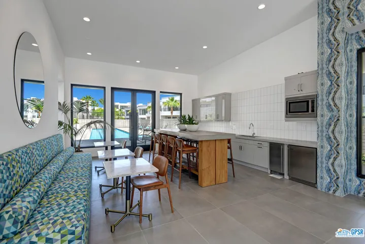 954 Bel Air Drive, Palm Springs, California 92264