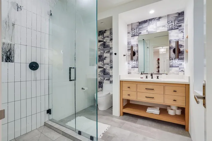 2008 Seaview Ave, Del Mar, California 92014