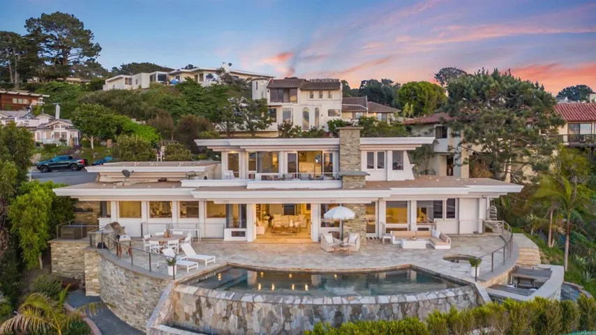2008 Seaview Ave, Del Mar, California 92014