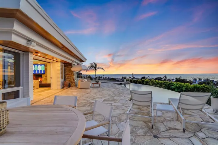 2008 Seaview Ave, Del Mar, California 92014