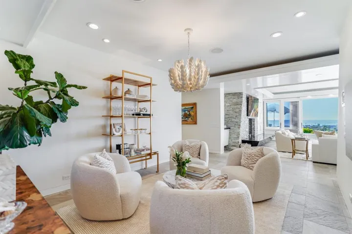 2008 Seaview Ave, Del Mar, California 92014