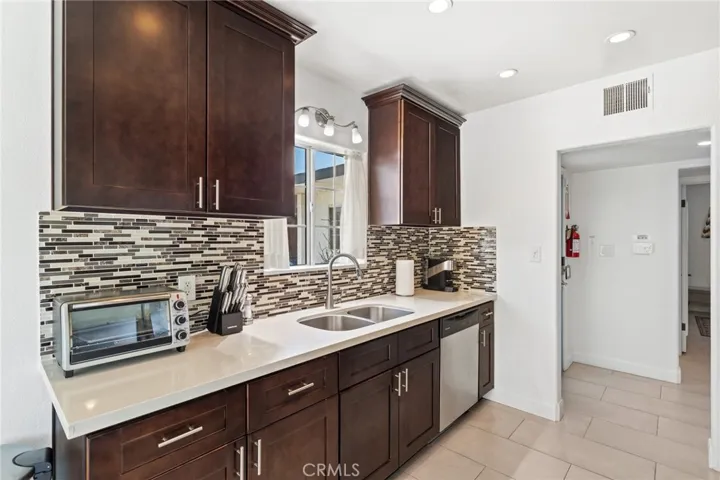 68045 Empalmo Road, Cathedral City, California 92234