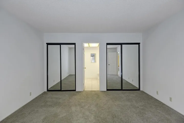 ATRIUM GUEST  BEDROOM ACROSS FROM SLIDER