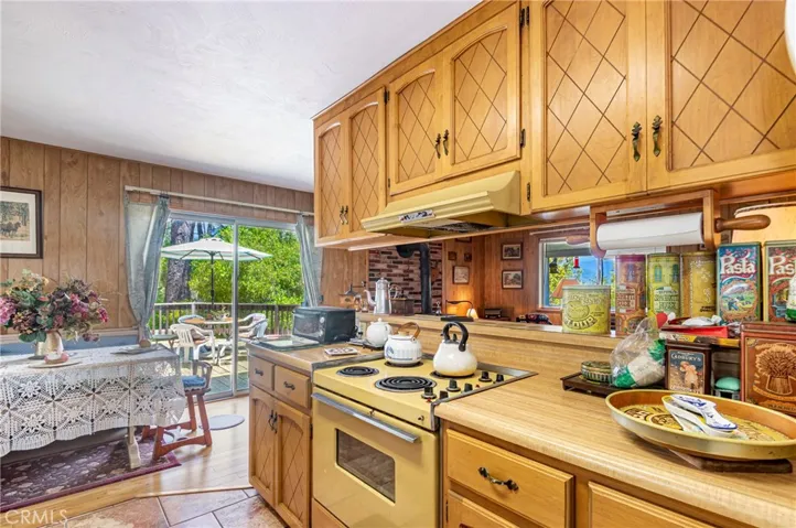 5090 Tip Top Road, Mariposa, California 95338