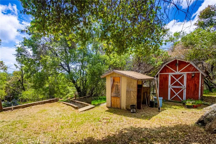 5090 Tip Top Road, Mariposa, California 95338