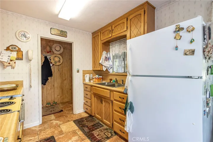 5090 Tip Top Road, Mariposa, California 95338