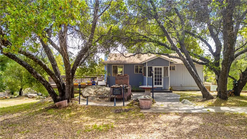 5090 Tip Top Road, Mariposa, California 95338