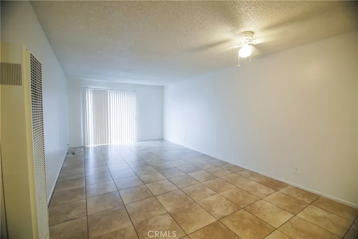 329 W 14th Street, Long Beach, California 90813