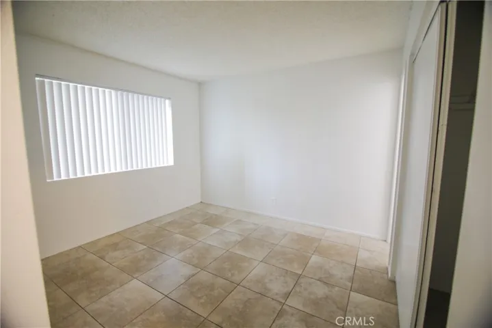 329 W 14th Street, Long Beach, California 90813