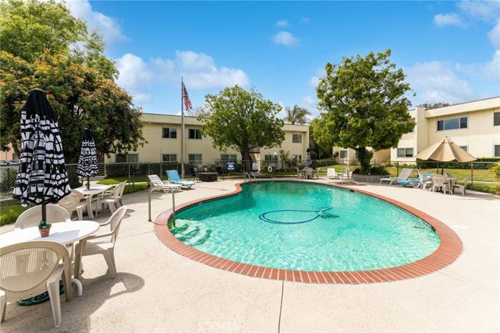 11813 Runnymede Street Unit 36, North Hollywood, California 91605