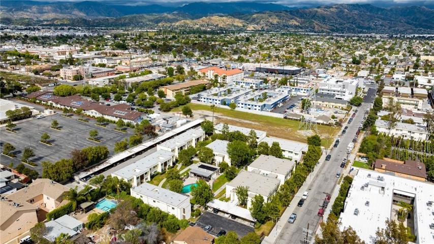 11813 Runnymede Street Unit 36, North Hollywood, California 91605