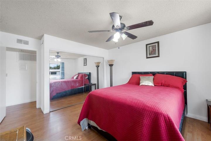 11813 Runnymede Street Unit 36, North Hollywood, California 91605