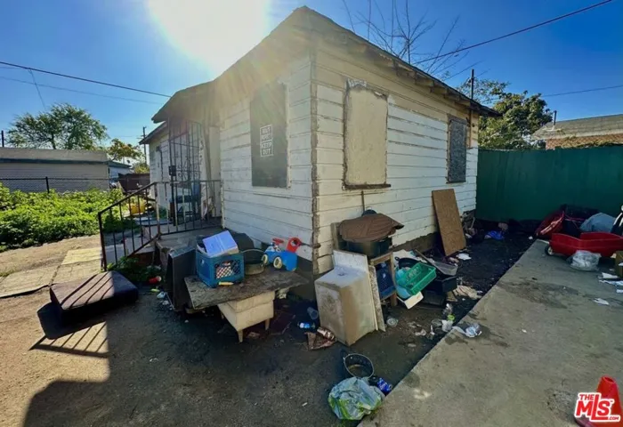 1756 E 87th Street, Los Angeles, California 90002