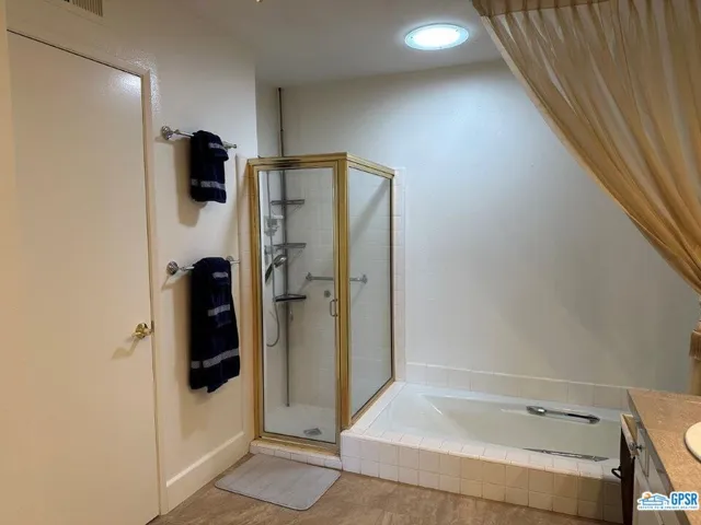 2250 Oakcrest Drive, Palm Springs, California 92264