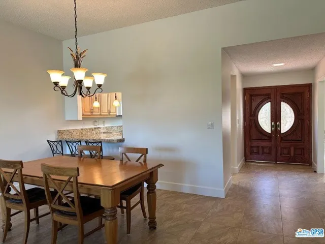 2250 Oakcrest Drive, Palm Springs, California 92264