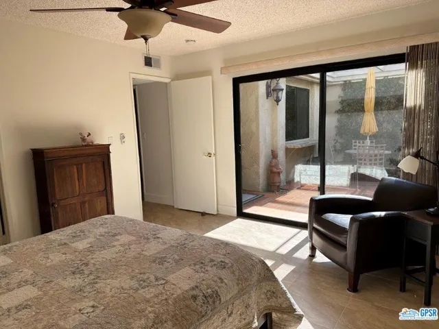 2250 Oakcrest Drive, Palm Springs, California 92264